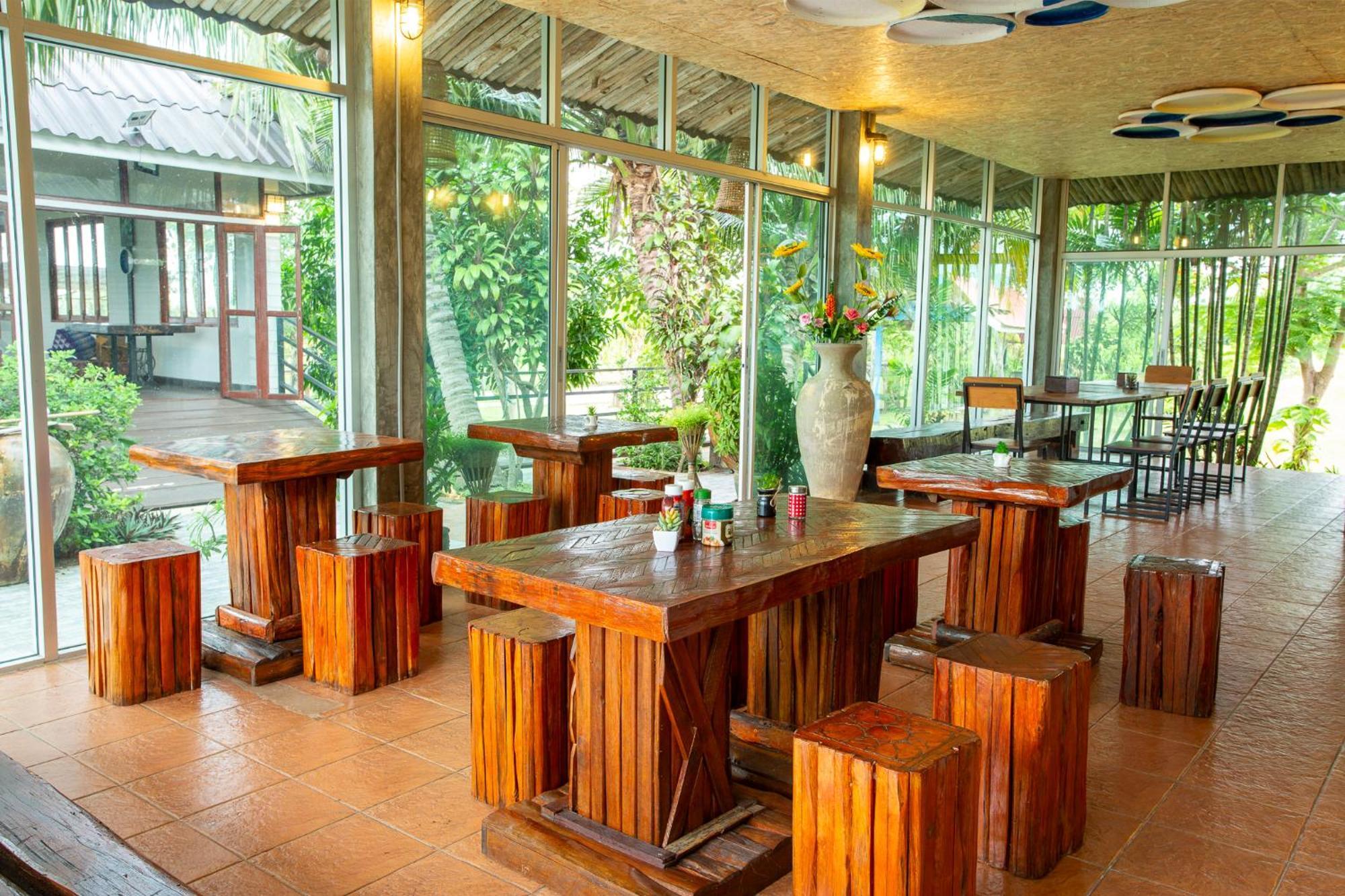 Phanumas Resort Чиангмай Экстерьер фото